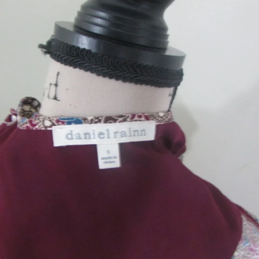 Daniel Rainn Blouse Boho Small Burgundy Print - Picture 8 of 8